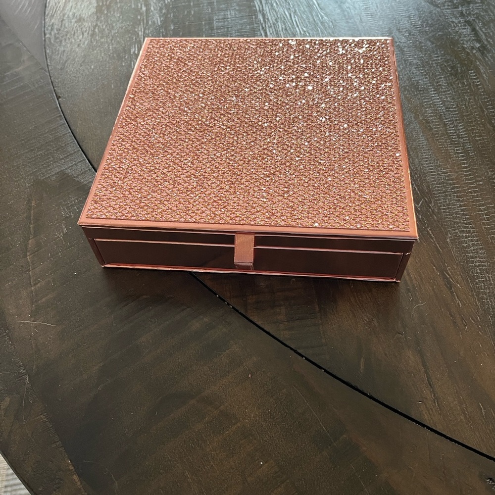 Tarte Multicolor Eyeshadow Palette - Picture 4 of 6